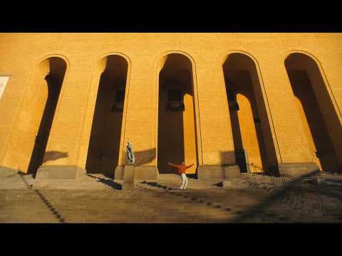Kapten Röd - Röd Jord [Officiell video]